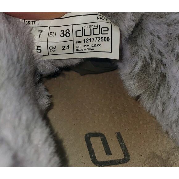 Hey Dude Sz 7 Britt Ankle Bootie Blue Fleece Slip On Comfort Shoe Slipper Boot - Picture 9 of 9